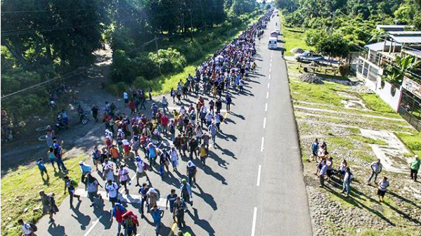 Caravana de migrantes no sul do México, a caminho de Tapachula