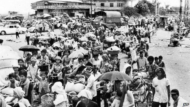 vacuação forçada de Phnom Penh, em abril de 1975
