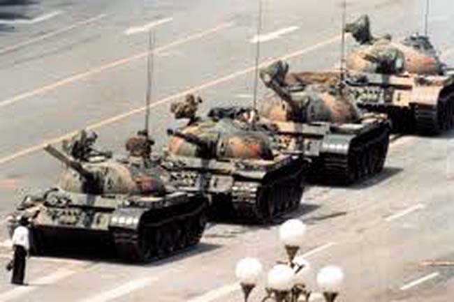 LEICA NA CHINA: QUAL O VALOR DE UMA FOTOGRAFIA?