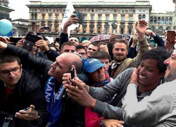 O “PARTIDO DE PUTIN” REÚNE-SE EM MILÃO