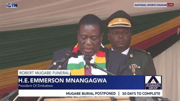 Mnangagwa nos funerais de Mugabe