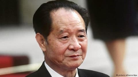 Hu Yao-bang foi a face pública do governo reformista chinês