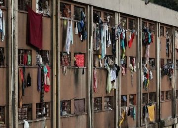 CORONAVÍRUS, PRISIONEIROS DO CONTÁGIO