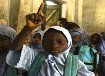 NÃO HÁ PAZ PARA ESTUDANTES NA NIGÉRIA