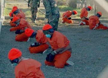 GUANTÁNAMO: VINTE ANOS DE VERGONHA