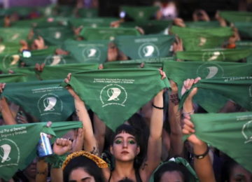 ABORTO: A CRIMINALIZAÇÃO DAS MULHERES