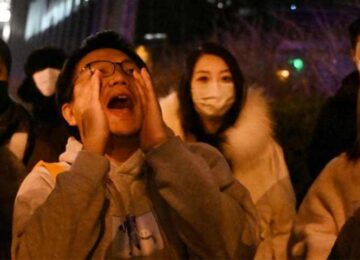 UM GRITO DIFERENTE ECOOU NA CHINA