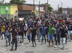 ANGOLA V: O ESTADO NACIONAL